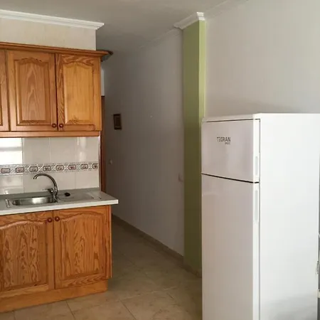 Paris Lovely アパート グラン・タラハル